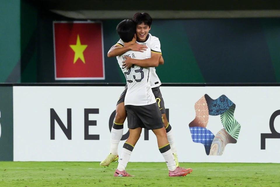 世界杯官方平台-扬眉吐气！U23国足首进决赛，韩国媒体眼红，再不是 “少林足球”